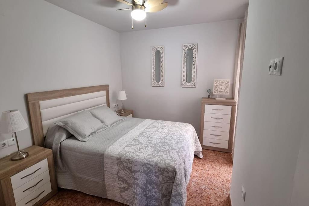 Apartamento Cruz Lägenhet Santa Pola Exteriör bild